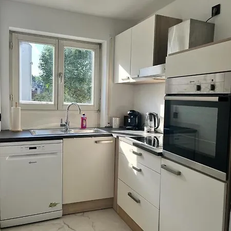 דירה Schoene Terassenwohnung